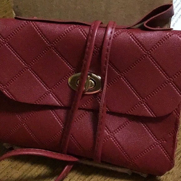 Little girl’s purse, handstrap, plus shoulder strap - Picture 7 of 7